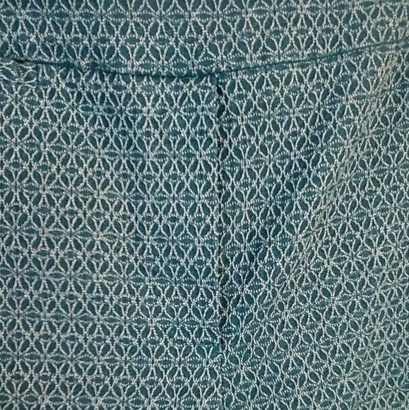 Margaret M Cropped Slimming Pant Geometric Print - Picture 4 of 4